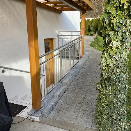 Apartment 3 Zimmerwohnung Am Waldrand *